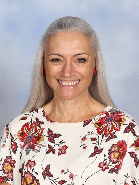 Marianne Loftus - Head of Primary Years. Marianne comes to us from McAuley Community School (Hove), where she is currently the Deputy Principal, having served as Acting Principal last year. Marianne has been an APRIM and Head of Teaching and Learning, as well as experiences including Acting Deputy Principal at Saint David’s (Tea Tree Gully) and St Francis School (Lockleys). This vast experience is supported by a Master of Educational Leadership (ACU). Grounded in strong faith as a long-time Parishioner and pastoral Council member of St Joseph’s Parish, Brighton, Marianne is a mother of two who is excited to join us in our journey from 2022 as a member of the College Executive and Senior Leadership Teams. 